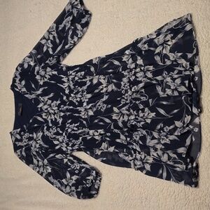 Just...Taylor Navy and White Floral Dress